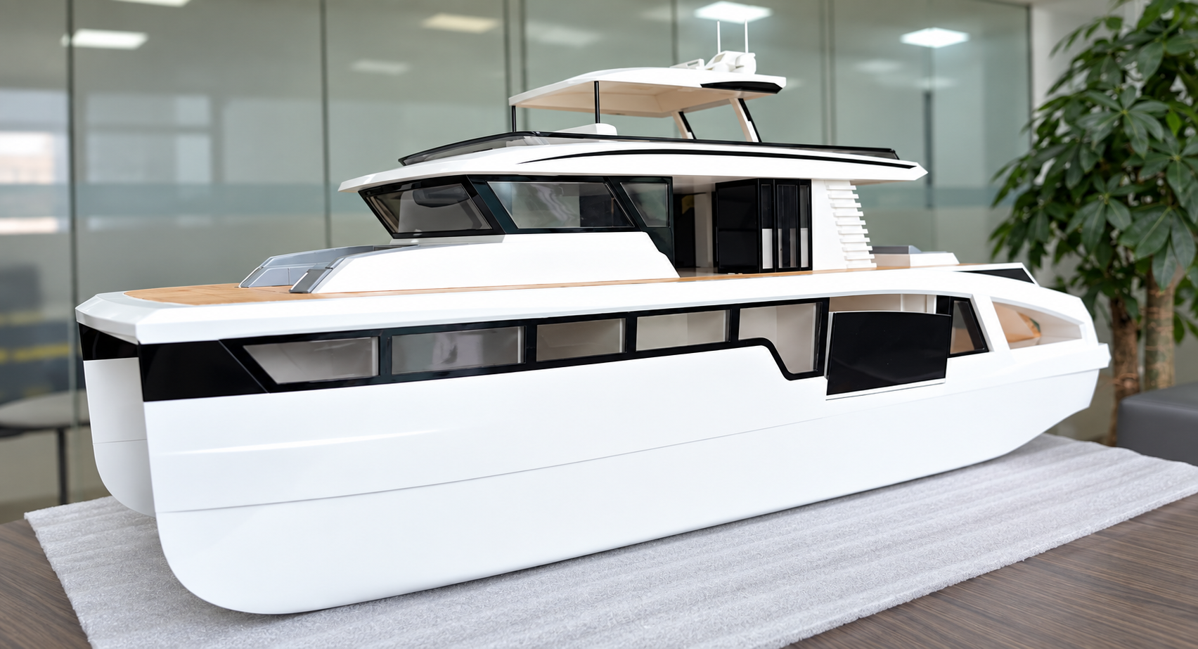 Detailed custom physical yacht model produced by Huanya Model Technology